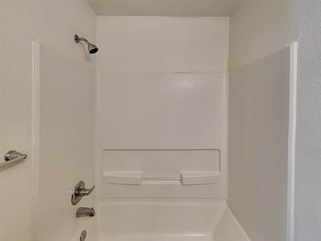 Building Photo - 20930 Baronsledge Ln