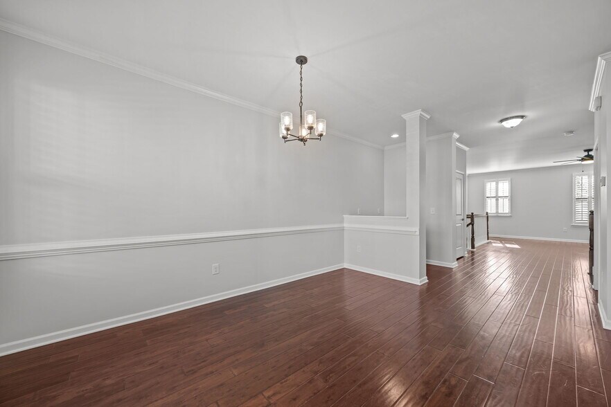 DINING - 1319 Rodessa Run