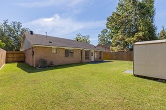 Building Photo - 20023 Timber Forest Dr