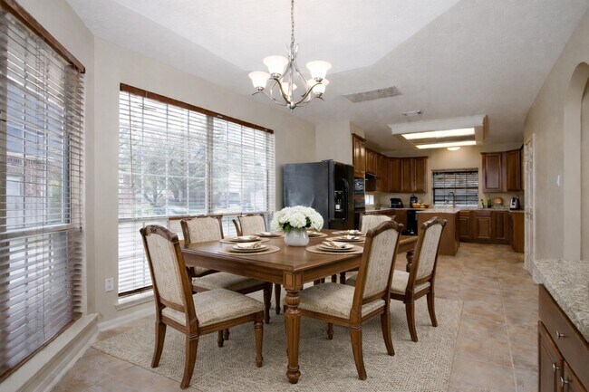 Building Photo - 15710 Cascading Brook Way