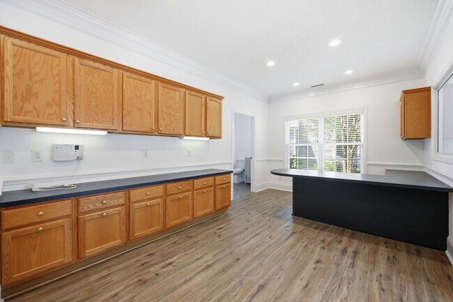 Building Photo - 3101 Sawyers Mill Dr