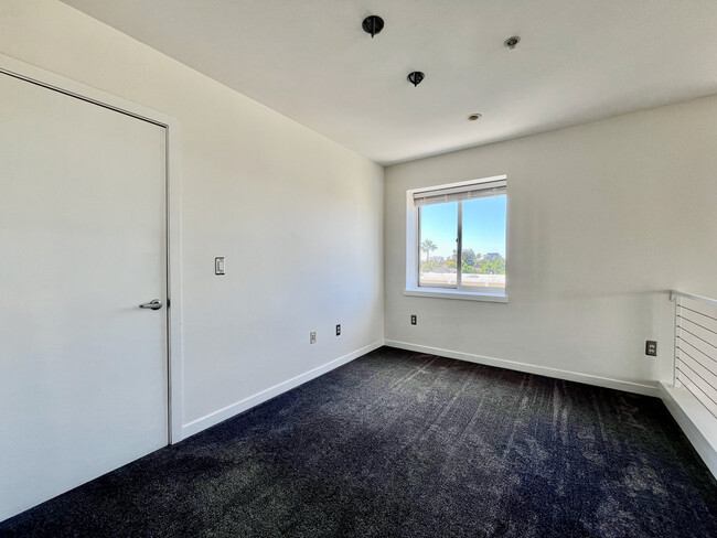 Loft - 350 N 2nd St