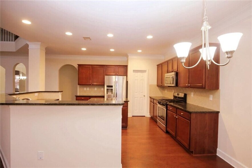 Building Photo - 2588 Cannon Farm Ln