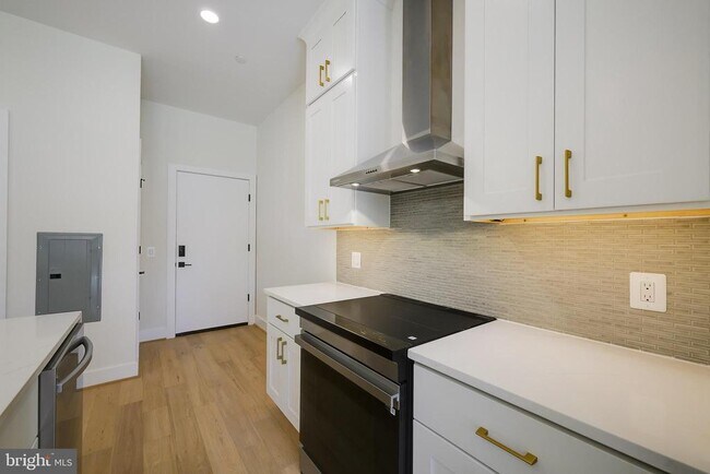 Building Photo - 4347 Harrison St NW