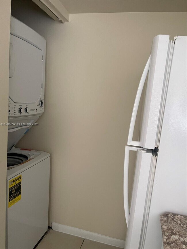 Building Photo - 15231 SW 80th St