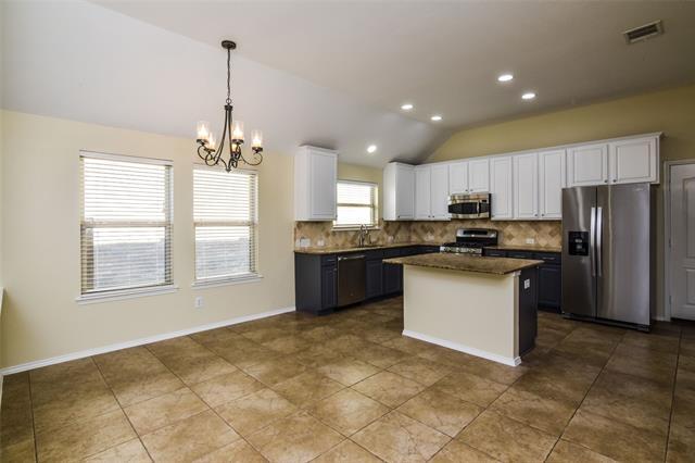 Building Photo - 9409 Caliente Dr