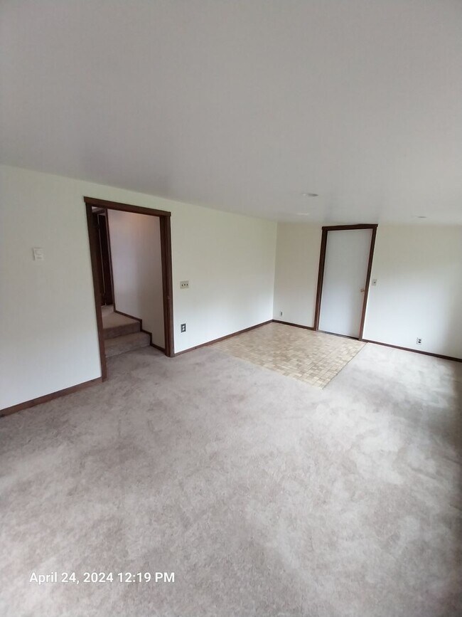 Building Photo - 19915 SW Muddy Valley Rd