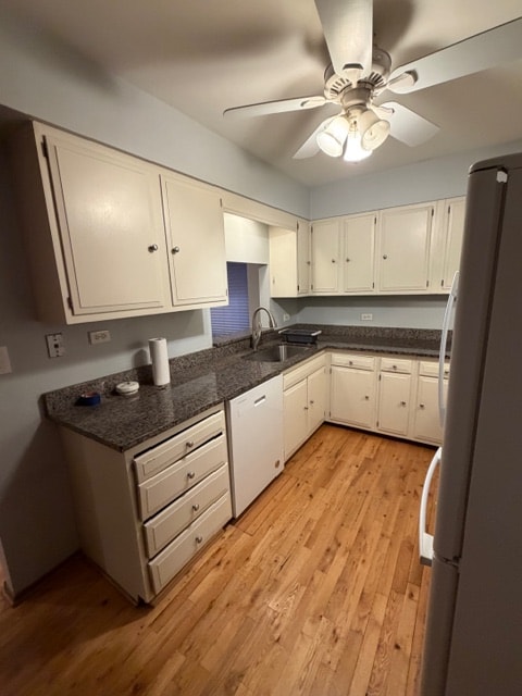 Building Photo - 617 W Surf St