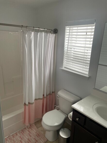 Bathroom 1 - 5500 Curtis Breathwaite Ln