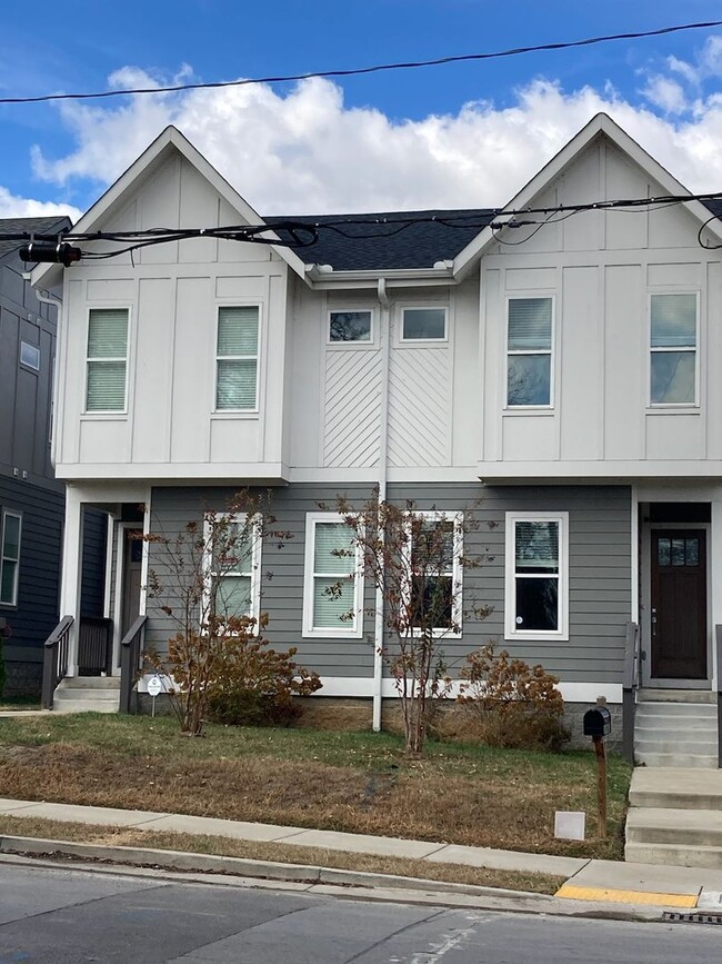 Building Photo - 1600A Heiman St