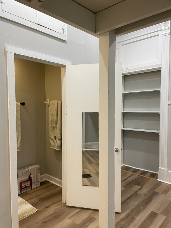 Building Photo - 65 Smith Pl