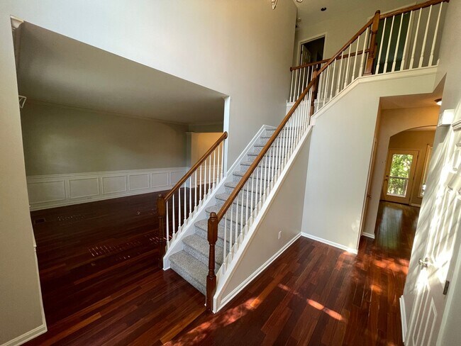Building Photo - 10704 Copper Ridge Dr