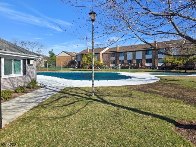 Building Photo - 180 Wildflower Ln