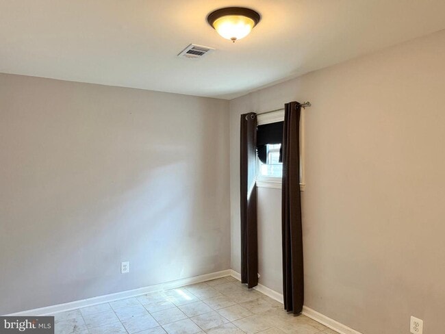 Building Photo - 12732 Lighthouse Ln