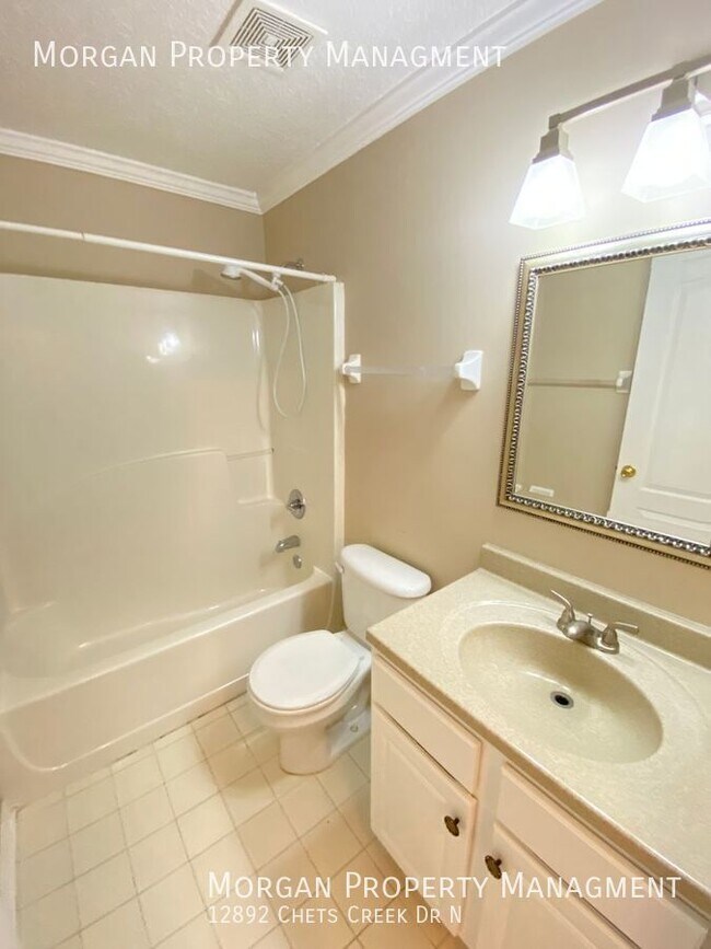 Building Photo - Immaculate home in JOHNS CREEK!