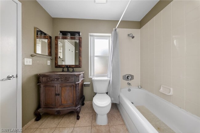 Building Photo - 8290 Ibis Club Dr