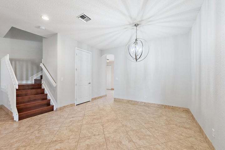 Building Photo - 147 Mulligan Pl