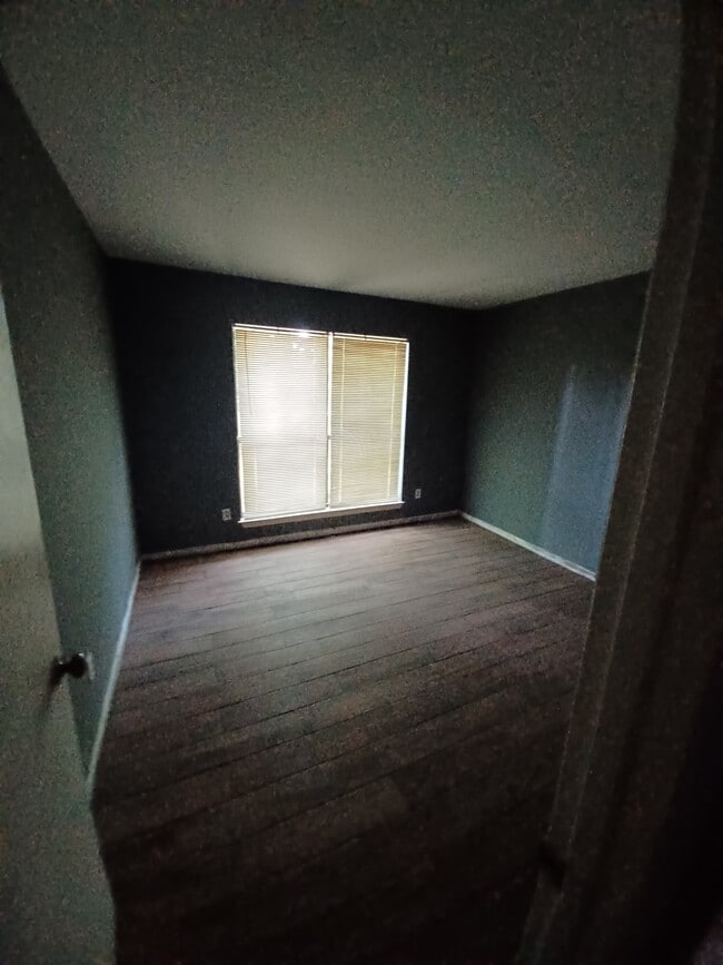 Building Photo - 4525 Sharon Chase Dr