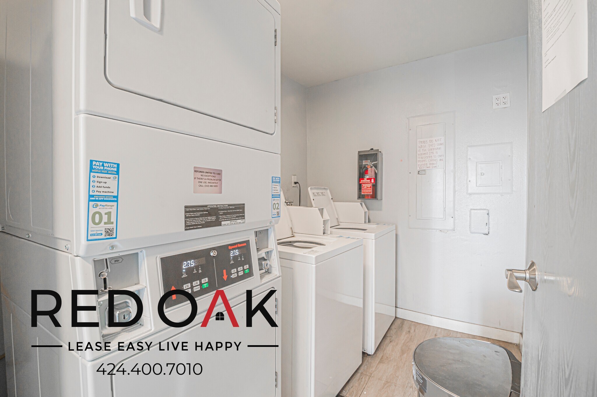 Building Photo - 11817 Victory Blvd