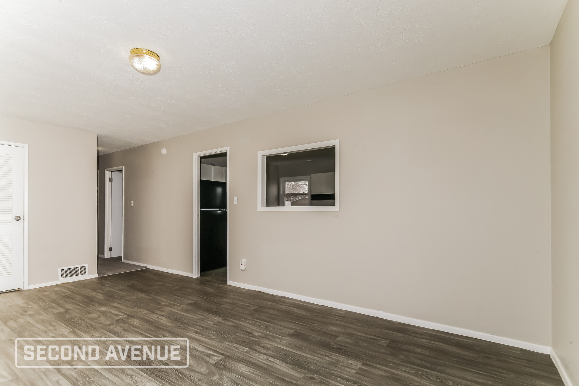 Building Photo - 403 Eberhart Dr