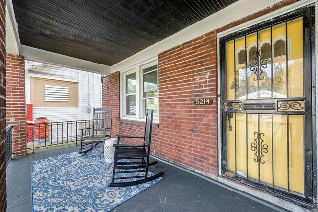 Building Photo - 5214 Columbo St