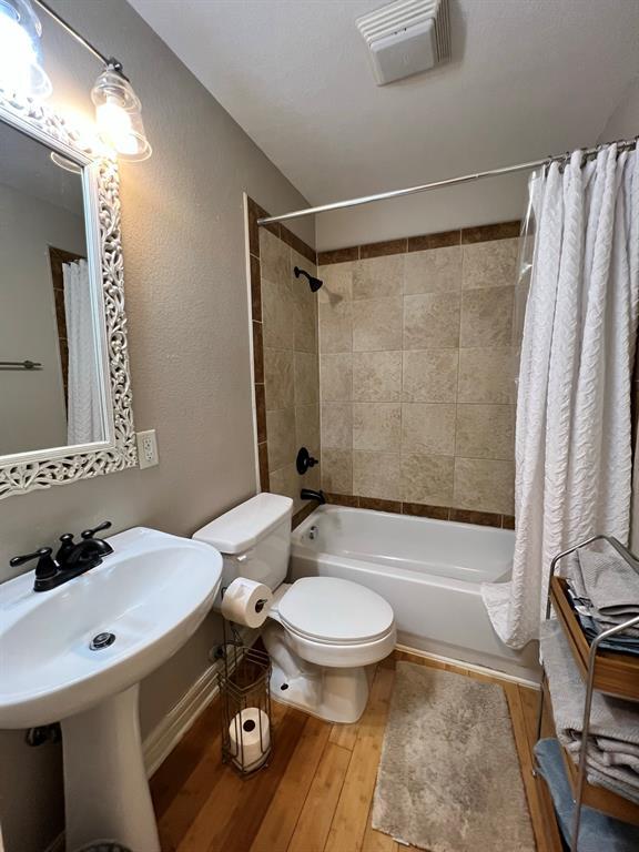 Building Photo - 1307 Norwalk Ln