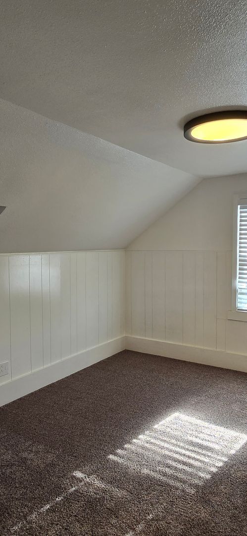 Building Photo - 714 Georgiana St