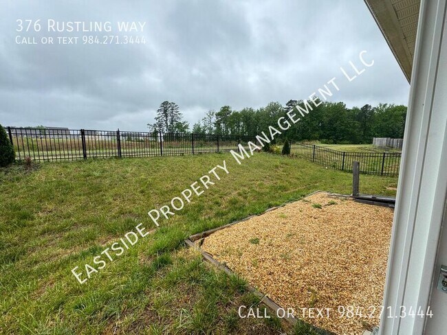Building Photo - 376 Rustling Way