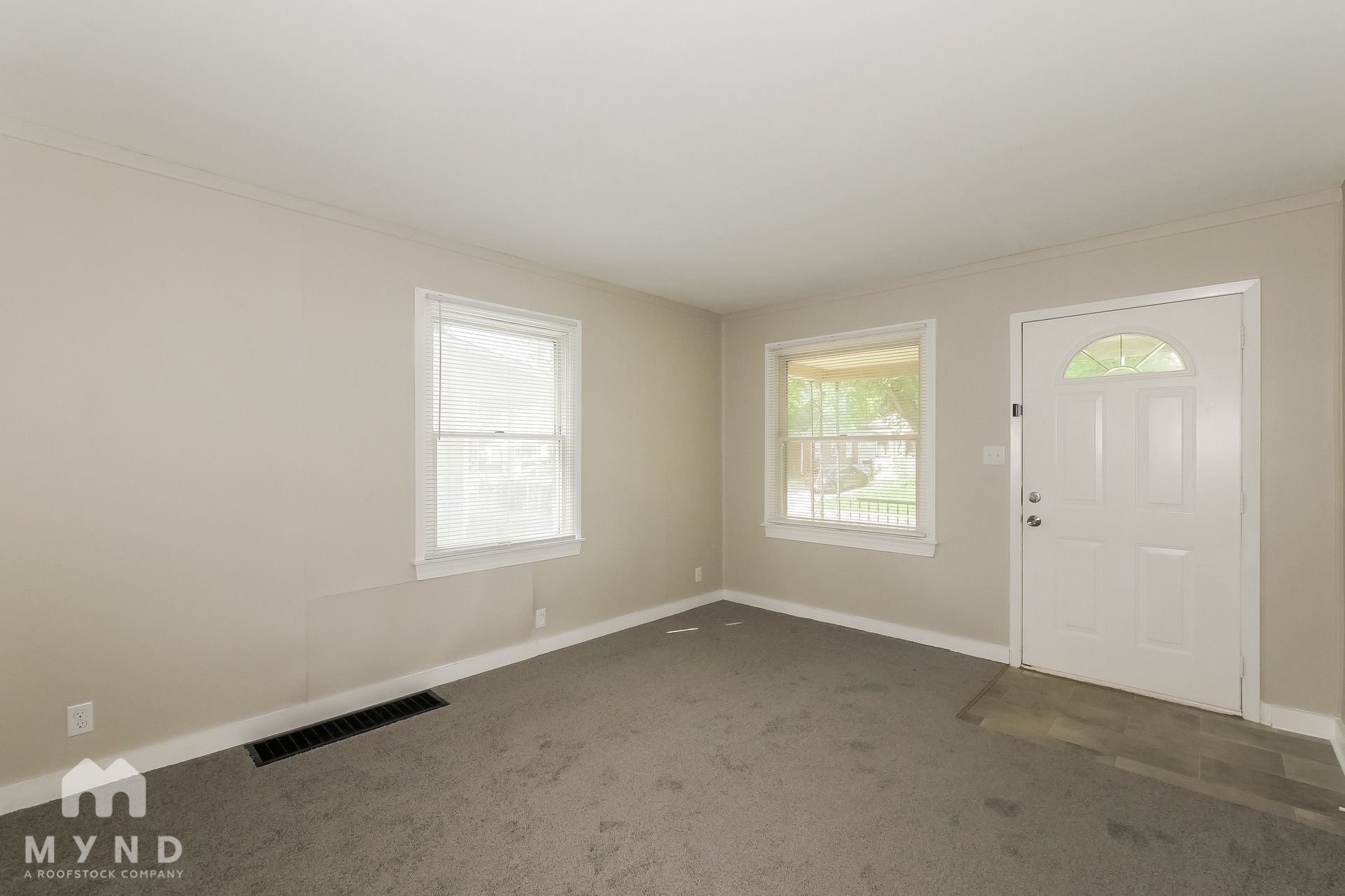 Building Photo - 2021 N Drexel Ave