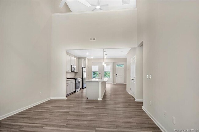 Building Photo - 4084 Isaac Cir