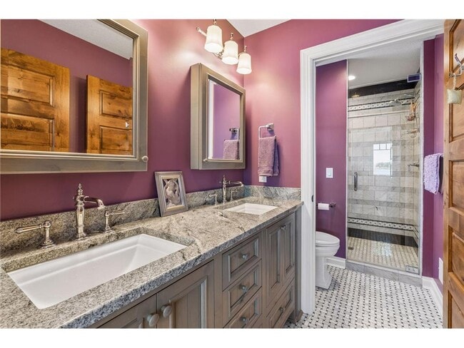 Building Photo - 4941 Island View Dr