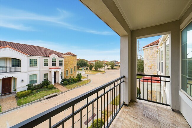 Building Photo - 13428 Preston Cliff Ct