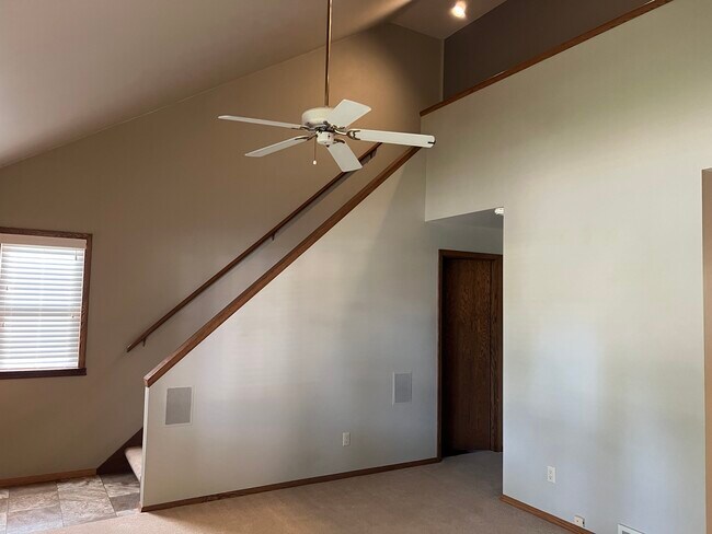 Stairway to catwalk and 2nd floor bedrooms - 1224 E Longview Dr