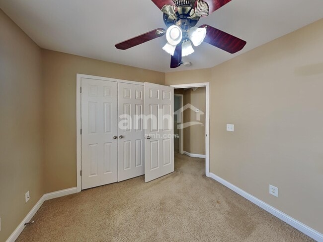 Building Photo - 1017 Stonehollow Way