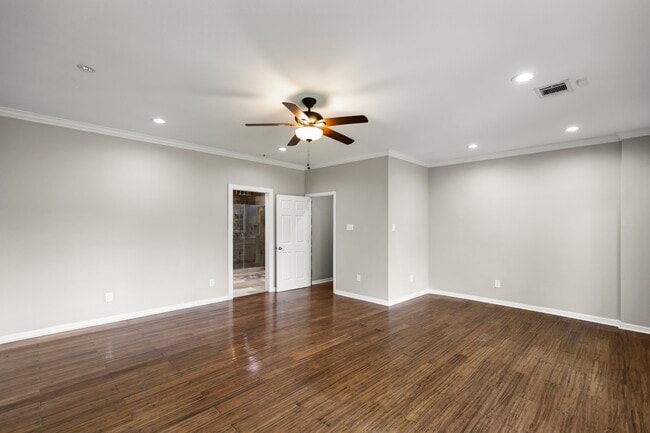 Building Photo - 1014 Riverlace Dr