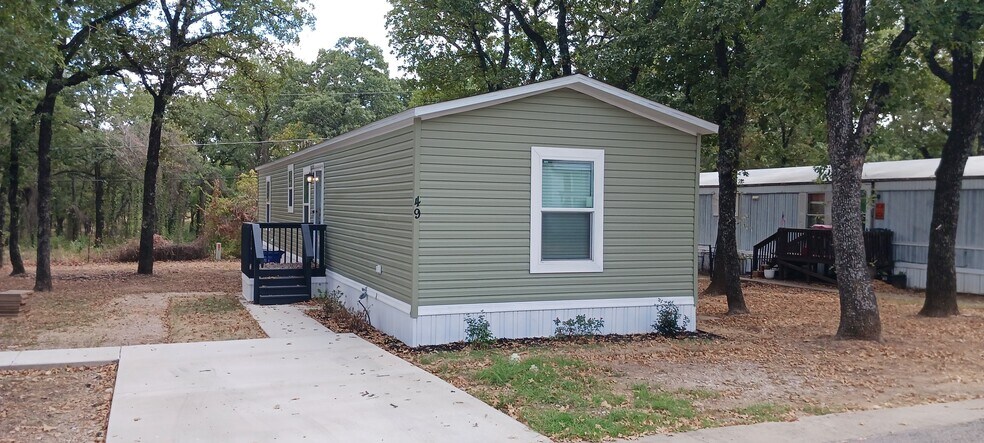 Building Photo - 49 Thousand Oaks Dr