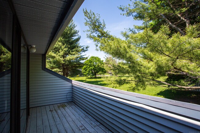 Building Photo - 146 Candlewood Dr