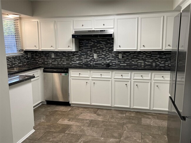 Building Photo - 22307 Cimarron Pkwy