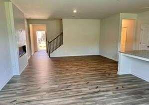 Building Photo - 741 Pt Pl Dr