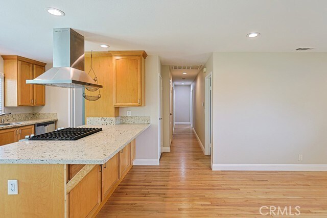 Building Photo - 6471 Brown
