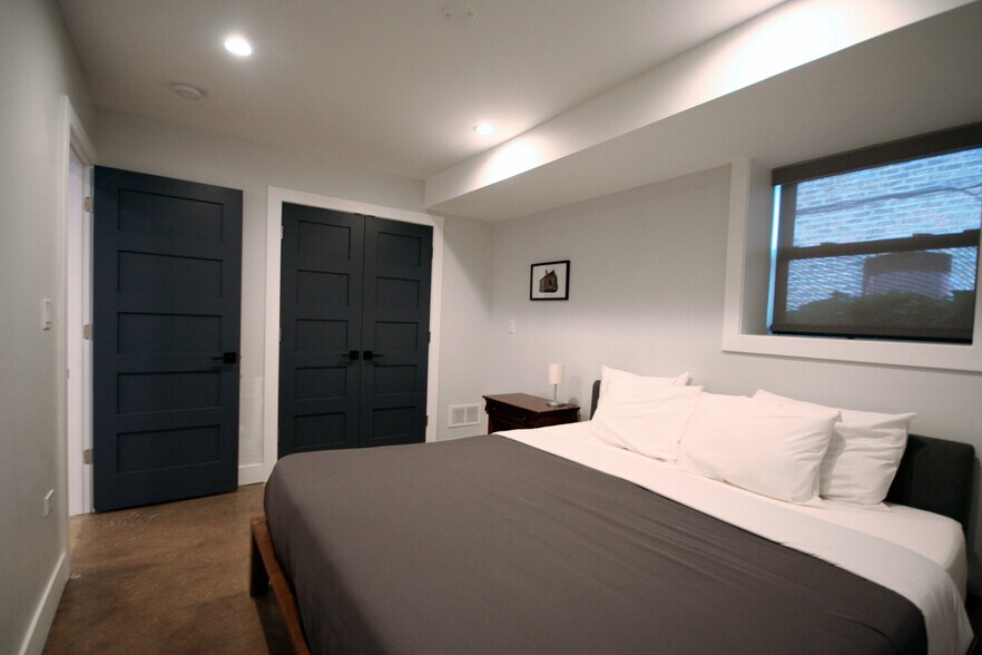 Building Photo - 2508 N Spaulding Ave