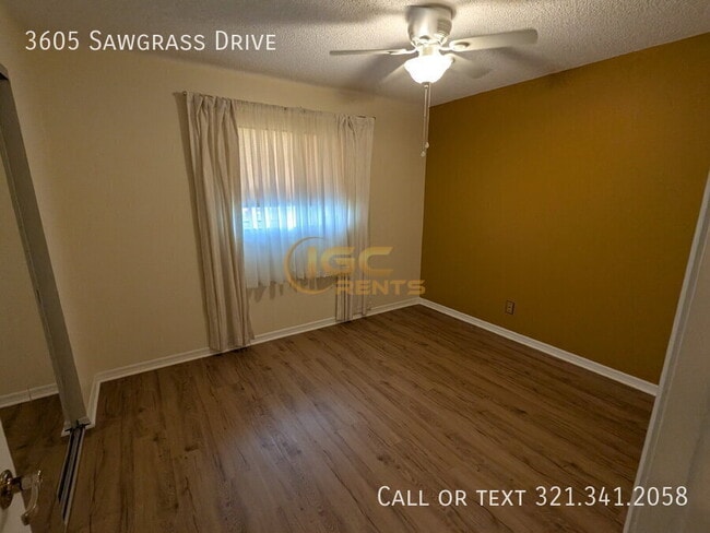 Building Photo - 3605 Sawgrass Dr