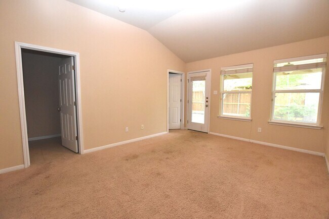 Building Photo - Buda Living Done Right—Space, Flexibility & Location
