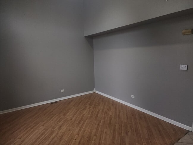 Building Photo - 416 Lauren Ln