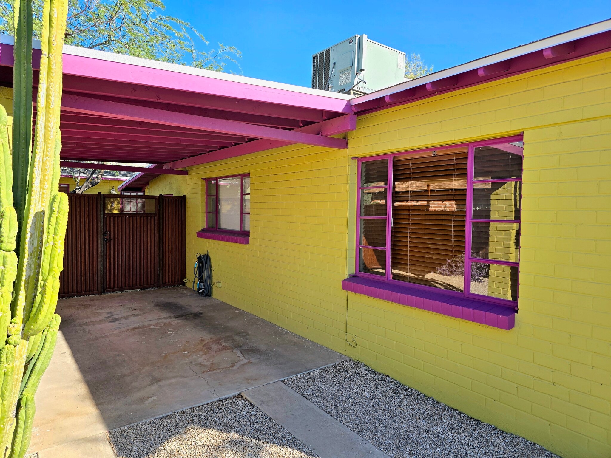 Building Photo - 3902 N Tyndall Ave