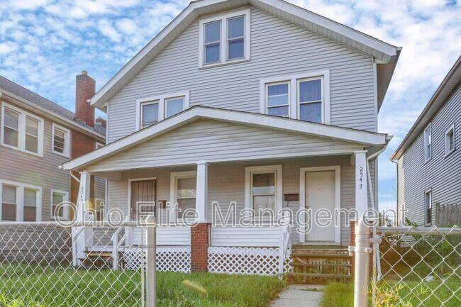 Building Photo - 2545 Sullivant Ave