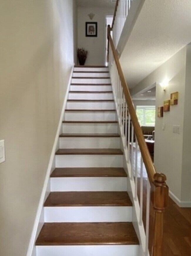 Building Photo - 10 Merganser Way