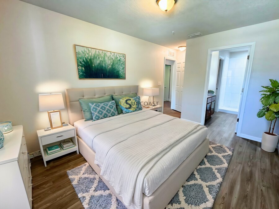 Building Photo - 6432 Sweetbay Ln