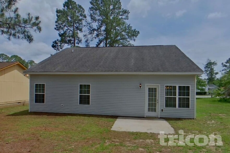 Building Photo - 110 Darian Dr