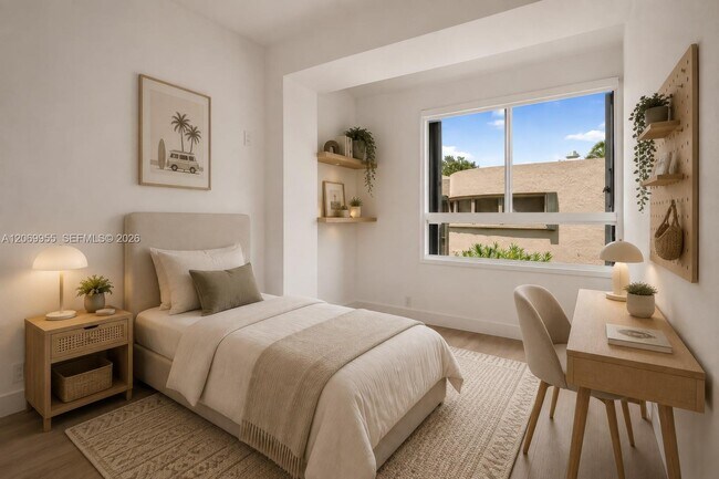 Building Photo - 251 Crandon Blvd